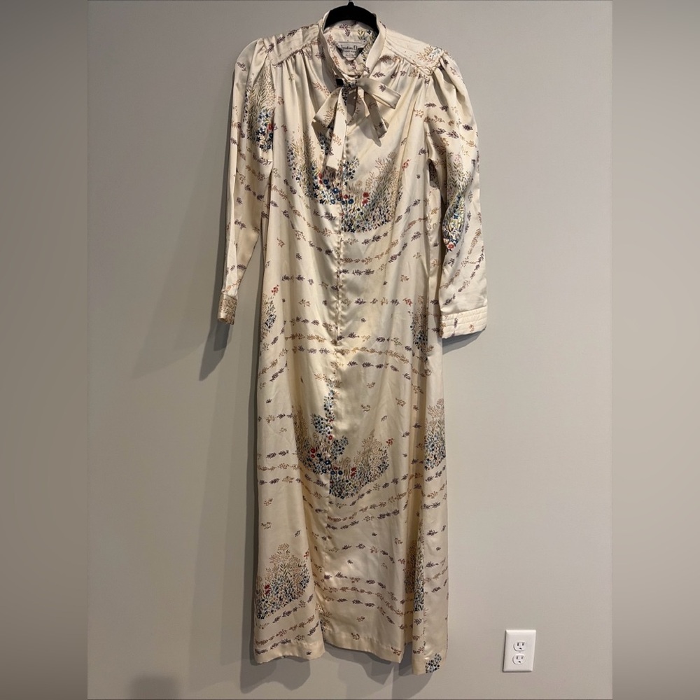 VTG Christian Dior Floral Satin Maxi Robe Luxury Designer Tie Housecoat Petite